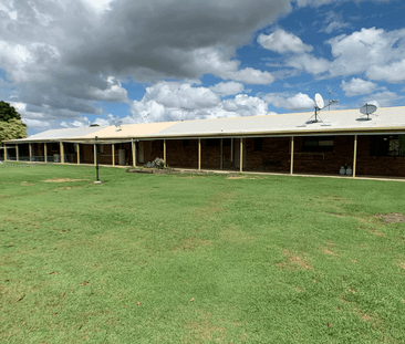 Spacious Three-Bedroom Unit with Plenty of Features - $500/week - Photo 6