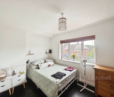 2 bedroom mid-terrace to rent Wychbold Crescent, B33 - Photo 1