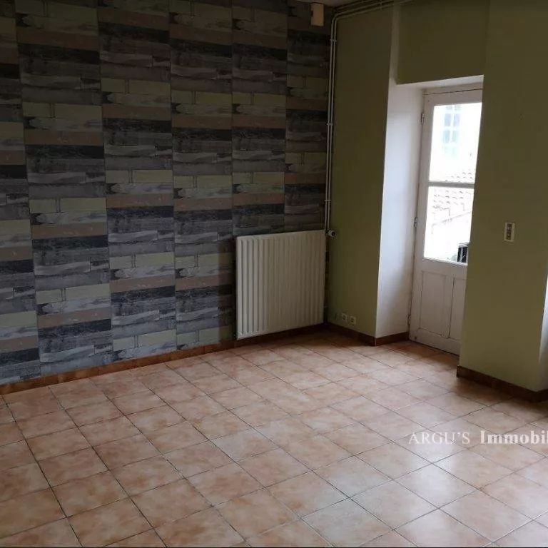 Appartement avec cour - Photo 1