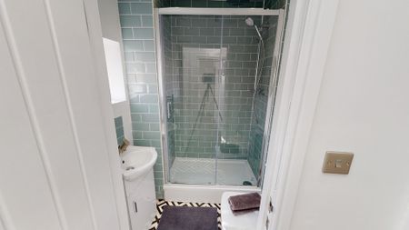 3 Bedroom Cottage - Photo 2