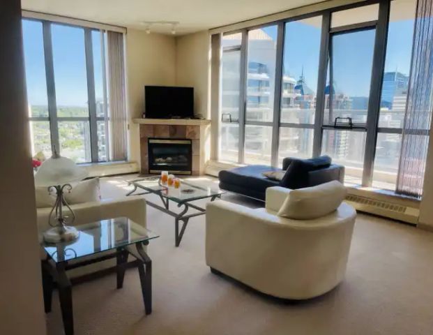 Downtown Calgary - Axxis Building | 650 10 Street SW, Calgary - Photo 1