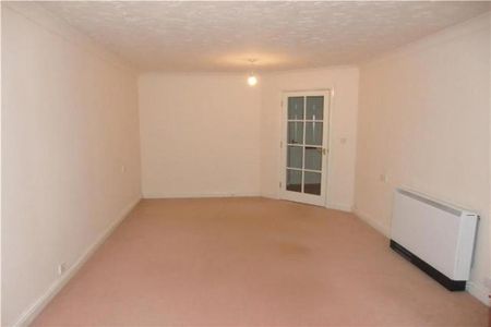 1 bedroom retirement property to rent - Photo 4