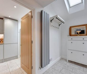 3 bedroom terraced house to rent - Photo 2