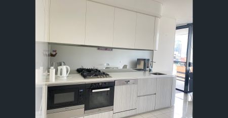 2 bedrooms 2 bathrooms with full furniture in City center close to Darling Harbour and Myer - Photo 5