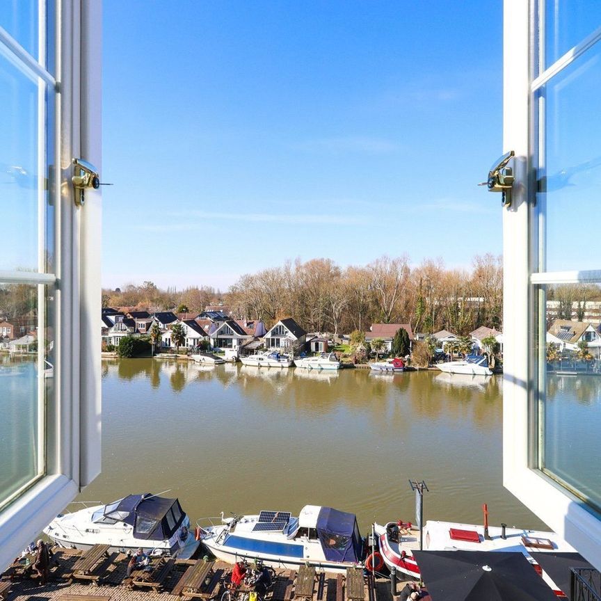 Manor Road, Walton-on-Thames, Surrey, KT12 - Photo 1