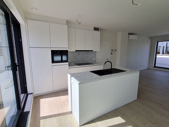 nieuwbouw DAKappartement met 75m² terrassen en 2 slaapkamers - Photo 1