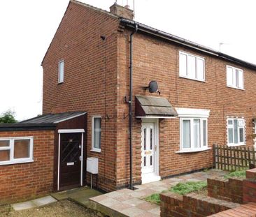2 bedroom semi-detached house to rent - Photo 4