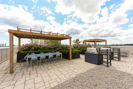 For Lease - 571 Prince Edward Drive Unit# 401, Toronto, Ontario - Photo 5