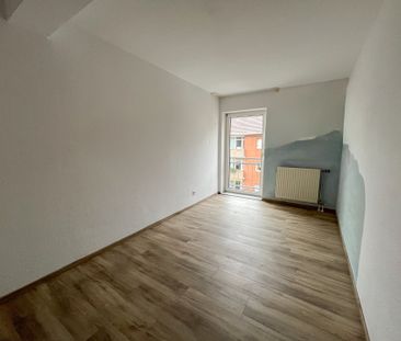 Barrierefreie 3-Zimmer-Wohnung mit zwei Balkonen und Tiefgaragenste... - Foto 1
