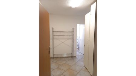 2.5 Zimmer, 60 m², 3. Stock - Photo 3
