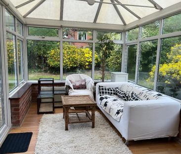 4 bedroom end of terrace house to rent - Photo 6