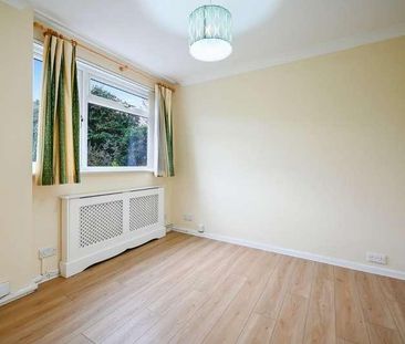 Lakeside, Beckenham, BR3 - Photo 5