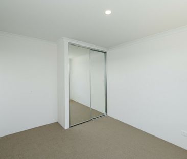 Near new and waiting for its next occupants - Photo 2