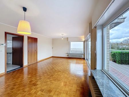 Ruime woning met 3 slaapkamers en garage - Foto 3