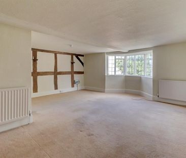 Market Hill, Southam - Photo 3