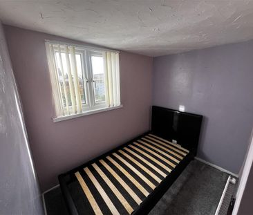 Green Lane Estate - Photo 6