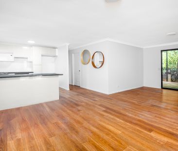 8 Carissa Place, Bonogin QLD 4213 - House For Rent - $900 | Domain - Photo 3