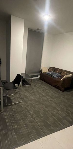 2 bedroom furnished apartment - Photo 1