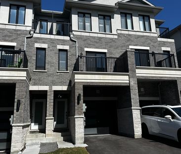 For Lease - 26 Gerry Henry Lane Unit# MAIN, Clarington, Ontario - Photo 1