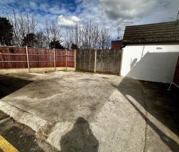 Christchurch Road, BOURNEMOUTH - Photo 5