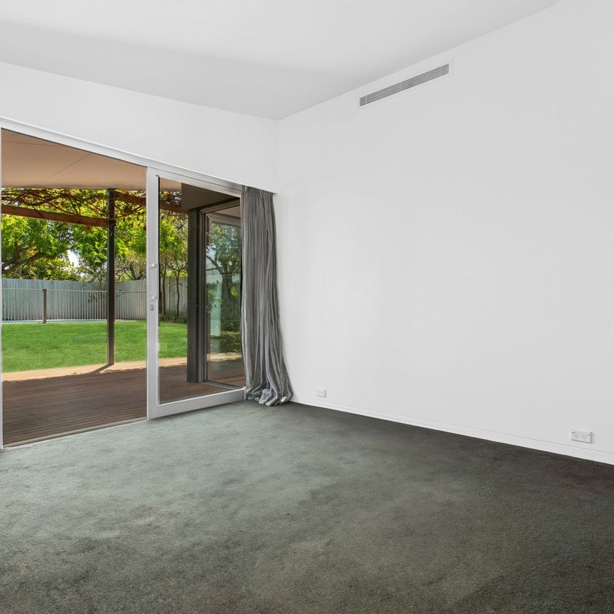 18 Paton Street, Kingsford NSW 2032 - House For Rent | Domain - Photo 1