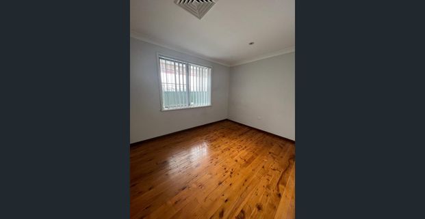 Large Family Yard - Photo 1