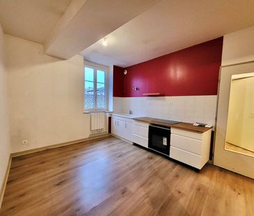 Location appartement 2 pièces 49 m² à Bourg-en-Bresse (01000) - Photo 1