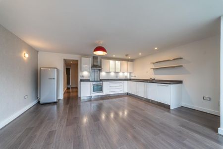 2 bedroom apartment to rent - Photo 2