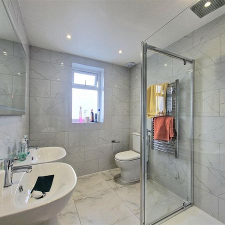1 bedroom property to rent - Photo 3