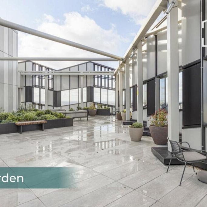 Studio to rent - Photo 1