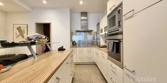 Appartement te huur in Elsene voor € 2.240 met 1 slaapkamer - foto 3