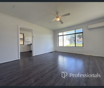 Neat and tidy Family Home!!! - Photo 1