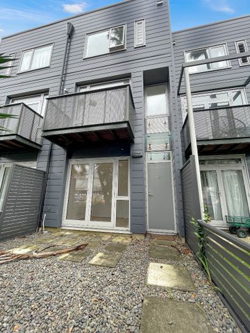 Perfect Parnell Townhouse - Photo 4