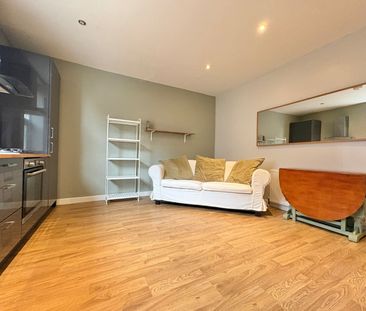 2 bedroom terraced house to rent - Photo 6