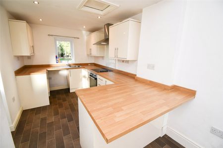 Pembroke Drive, CH65 6TB, Ellesmere Port - Photo 3