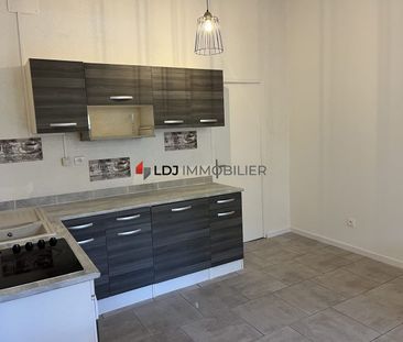 Location Appartement 1 pièce 29m² ARLES SUR TECH 66150 - Photo 2