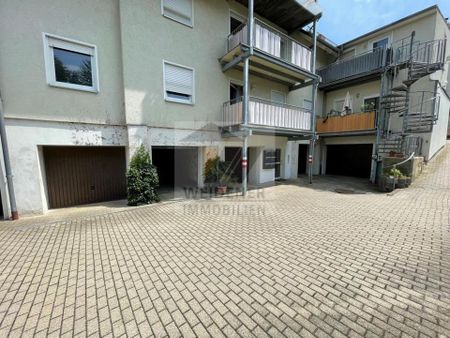 Für Junggebliebene: Tolle 2-Zimmer Wohnung mit Balkon im ruhigen Hinterhaus! - Photo 4