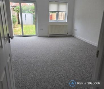 3 bedroom semi-detached house to rent - Photo 6