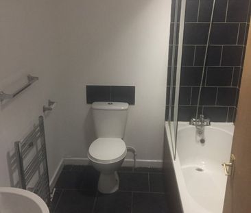 1 Bed Flat, Kremlin Drive, L13 - Photo 1