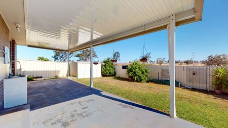 Modern Living in an Ideal Location - Photo 4