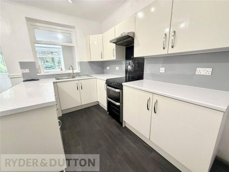 2 bedroom semi-detached house to rent - Photo 5