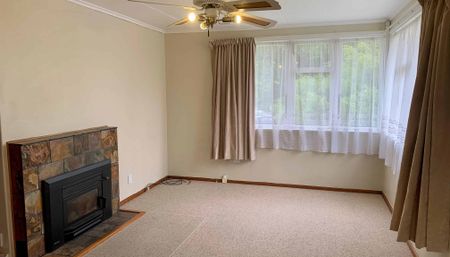 2 Bedroom Home! - Photo 3