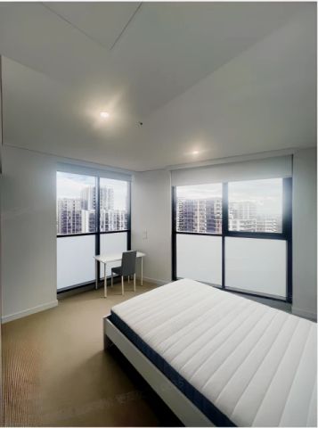 9 Studio Dr, Sydney - Photo 2