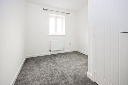 3 bedroom detached house to rent - Photo 4