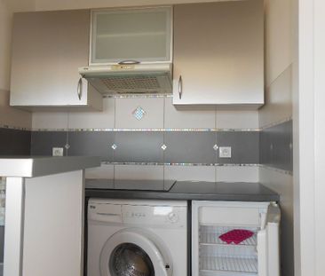 Location Appartement 1 pièce Meublé 24m² AJACCIO 20000 - Photo 3