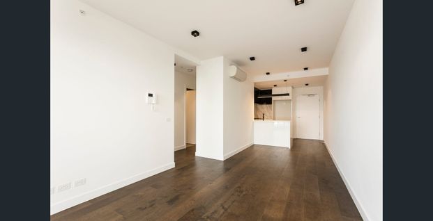 Thinking of selling? Contact our agent - Photo 1