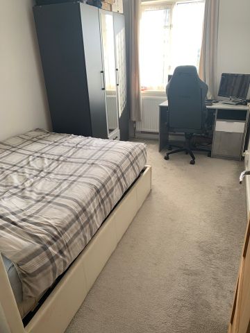 2 Bed Flat, Bonnersfield Lane, HA1 - Photo 3