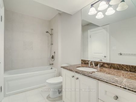 For Lease - 517 Deloraine Avenue, Toronto, Ontario - Photo 4