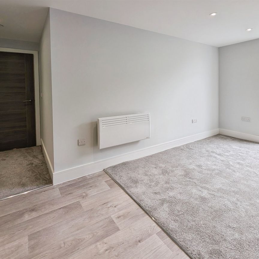 Clarendon Apartments, SO14 - Photo 1