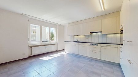 4.5 Zimmer, 109 m², 4. Stock - Photo 4